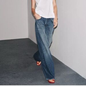 Zara Medium Blue Jeans